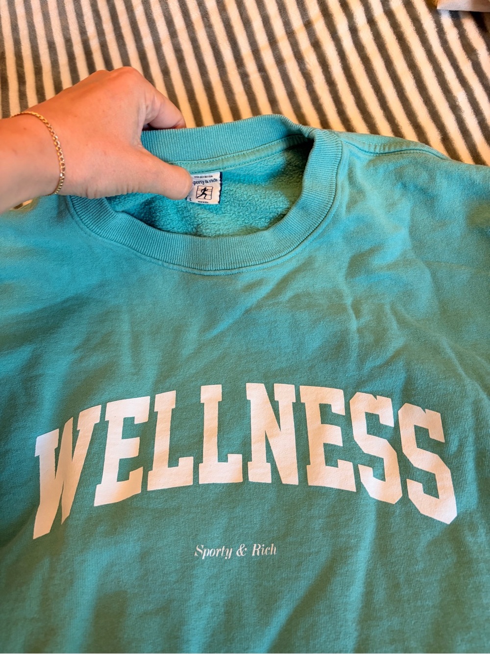 Sporty and Rich wellness sweatshirt - Picture 2 of 3